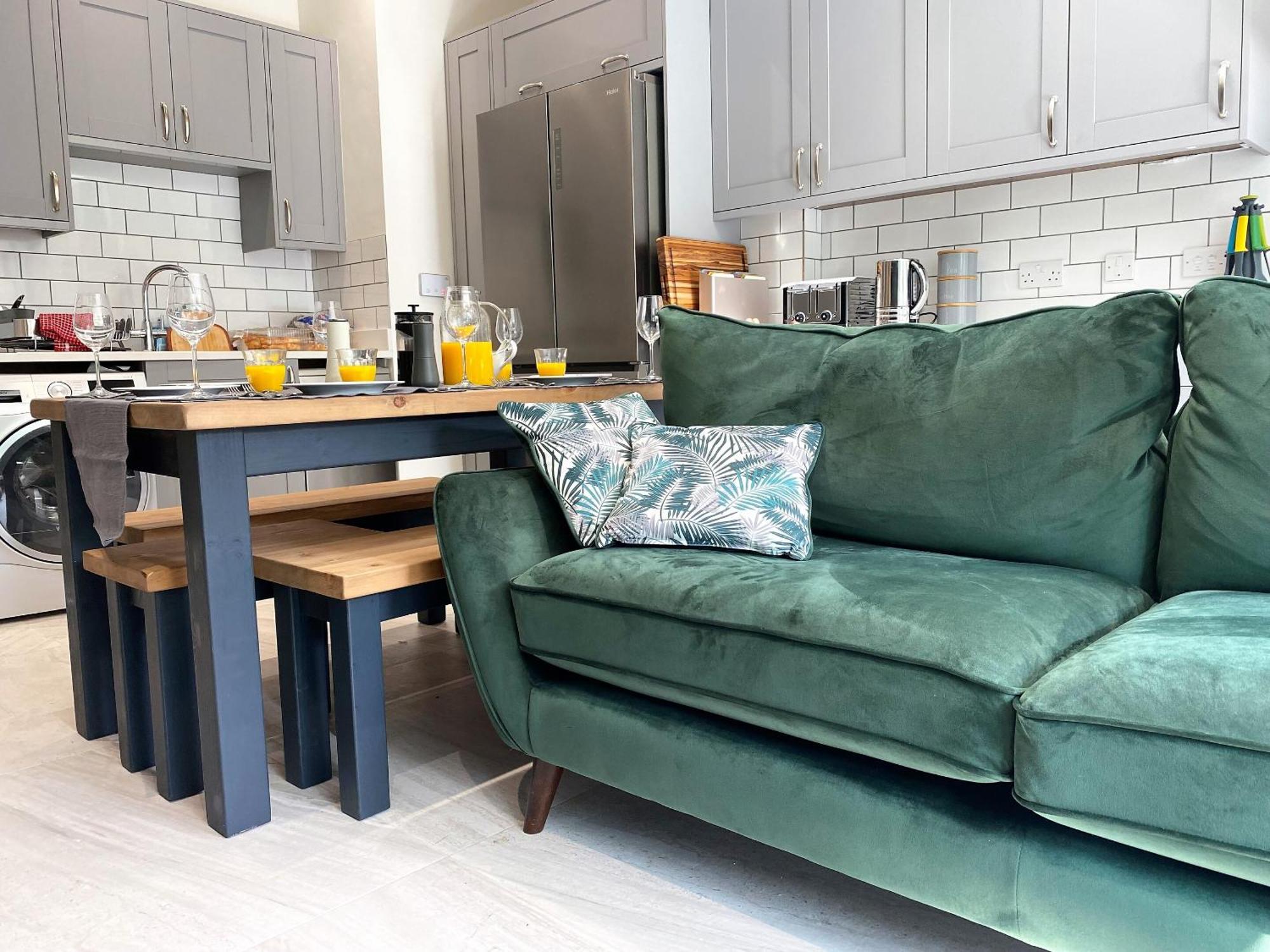 Superb Townhouse Near Vibrant Gloucester Road Bristol Exteriér fotografie